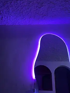 Snapshot of MegannNoireX chatting on 04/16/26, 12:33 MegannNoireX online show from 04/16/26, 12:33