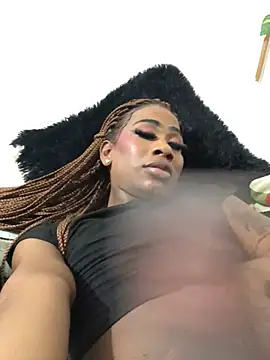 Snapshot of Sheinny_brown1 chatting on 07/02/26, 06:41 Sheinny brown1 online show from 07/02/26, 06:41