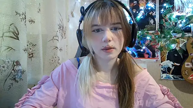 MilaTyan online show from 07/10/26, 04:20