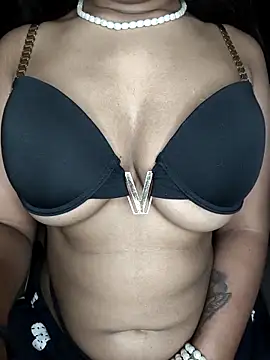 LINNI 3 online show from 03/01/26, 03:58