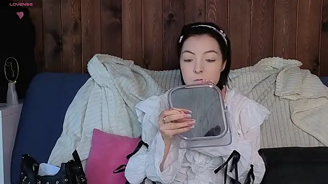 Snapshot of EndaMatheus chatting on 03/04/26, 10:43 EndaMatheus online show from 03/04/26, 10:43