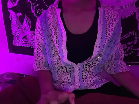 Robyne xx online show from 02/17/26, 05:41