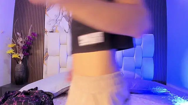 alisstarr online show from 04/08/26, 11:43