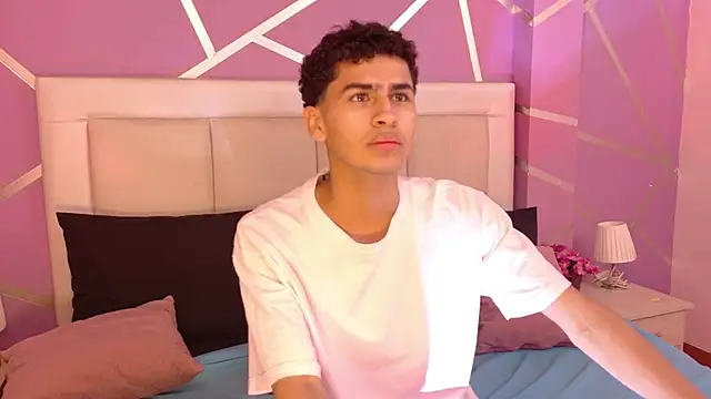 Dark Sultan online show from 02/16/26, 09:33