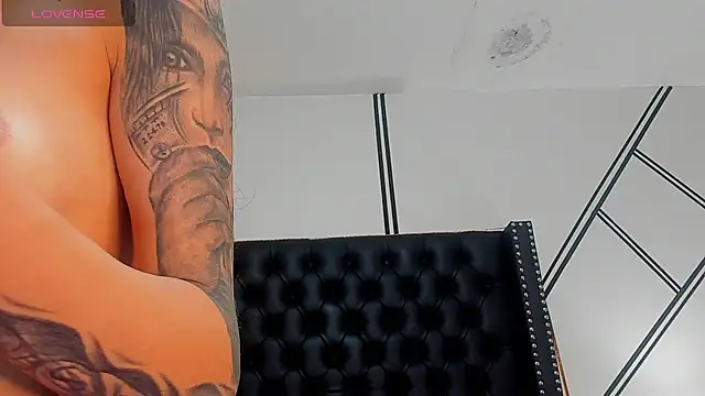 evangeline valencia online show from 02/19/26, 09:33