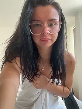 Amberbanxx online show from 03/18/26, 09:45