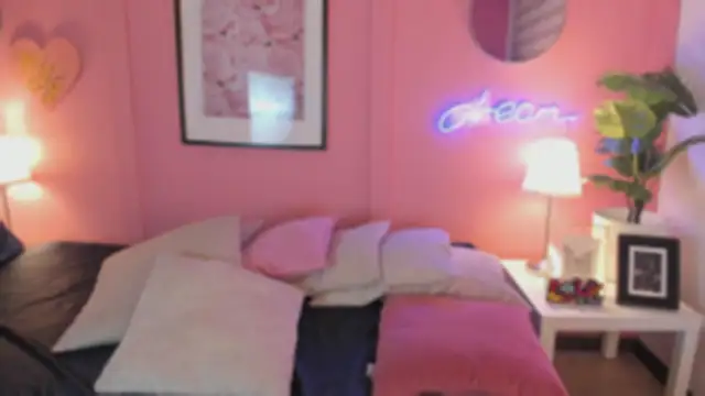 Lummii  online show from 07/14/26, 06:13