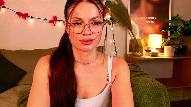 Snapshot of TayaSun chatting on 02/28/26, 07:31 TayaSun online show from 02/28/26, 07:31