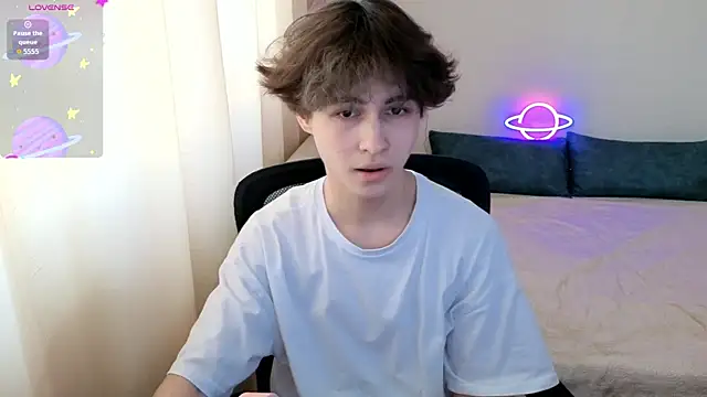  LukaHayes  online show from 04/02/26, 04:04