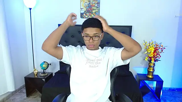 liiam3 online show from 04/07/26, 09:15