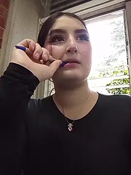 zoe moon   online show from 03/28/26, 04:28