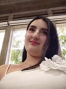 zoe moon   online show from 04/11/26, 04:55