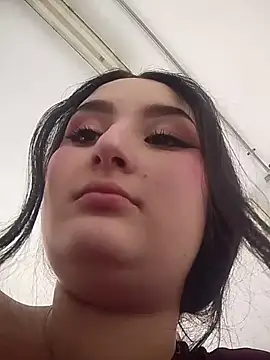 zoe moon   online show from 05/02/26, 05:40