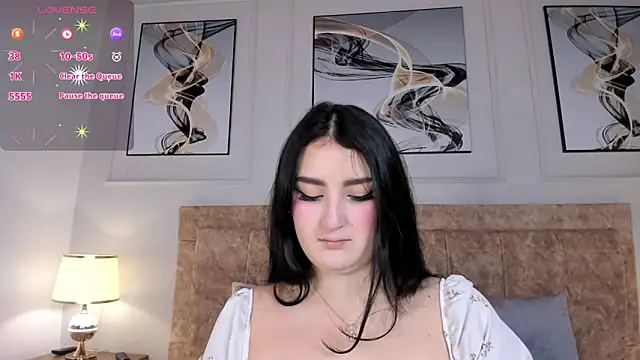 zoe moon   online show from 05/07/26, 11:15
