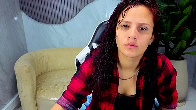 Natasha  tp online show from 04/25/26, 12:41