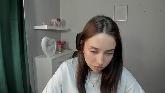 AdeleSolo online show from 04/30/26, 12:44