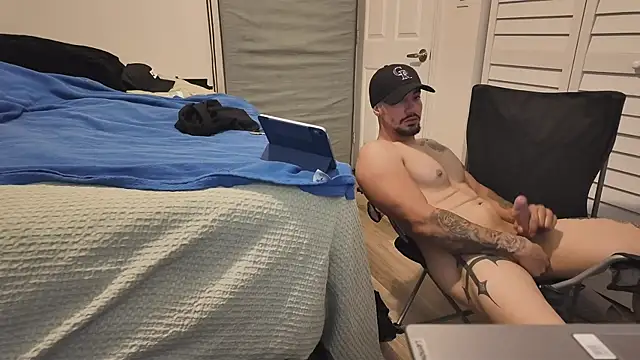 Alejandrosolerxxx online show from 05/06/26, 05:03
