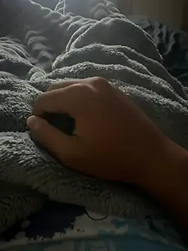 kakarot241515 online show from 04/29/26, 04:16