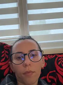 Oliviyalove  online show from 06/02/26, 05:37