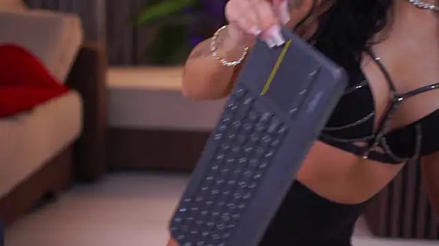 Snapshot of YanaSultana chatting on 03/16/26, 09:13 YanaSultana online show from 03/16/26, 09:13