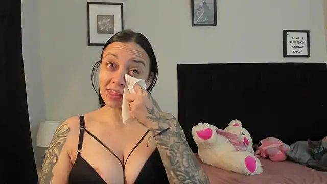 Snapshot of sabbrand0111 chatting on 02/28/26, 09:27 sabbrand0111 online show from 02/28/26, 09:27