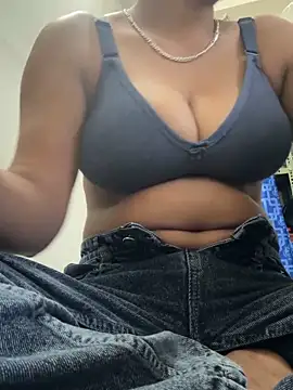 meenu cuties online show from 03/22/26, 02:15