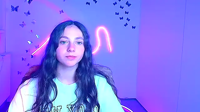 KissMeJulia online show from 03/27/26, 06:51