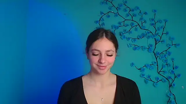 KissMeJulia online show from 04/09/26, 05:29