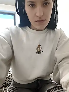 Snapshot of pussi12 chatting on 02/20/26, 03:45 pussi12 online show from 02/20/26, 03:45