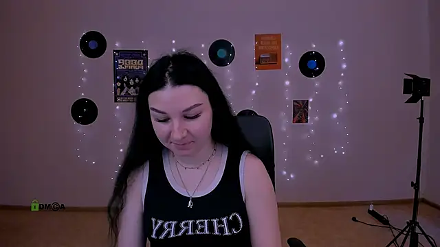 Snapshot of olivia_rage chatting on 02/25/26, 09:30 olivia rage online show from 02/25/26, 09:30