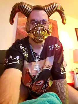 LargeLith online show from 02/27/26, 01:05