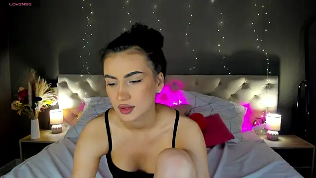 Adele Lanea online show from 05/18/26, 12:40