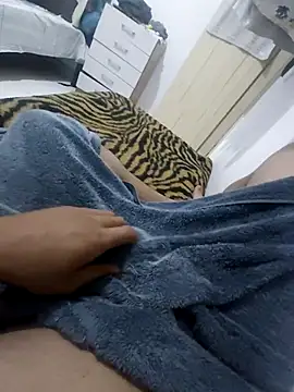 nestlok309 online show from 02/24/26, 12:08