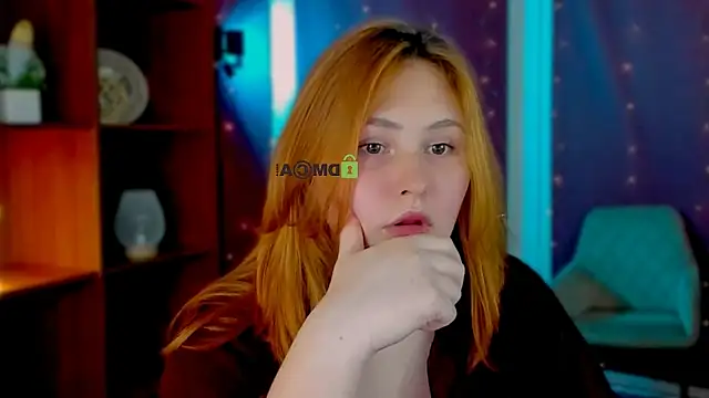 Snapshot of polly-cute chatting on 02/25/26, 01:10 polly-cute online show from 02/25/26, 01:10