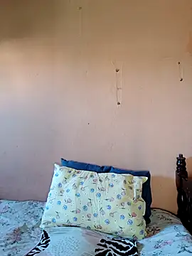 Snapshot of indianstrawberrylips4u chatting on 02/26/26, 06:34 indianstrawberrylips4u online show from 02/26/26, 06:34