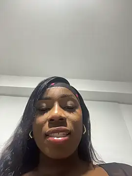 ZarahFerreira online show from 02/25/26, 10:30