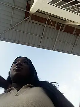 ZarahFerreira online show from 03/22/26, 10:35