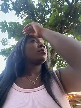 ZarahFerreira online show from 03/24/26, 10:48