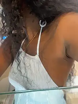 ZarahFerreira online show from 05/01/26, 10:25