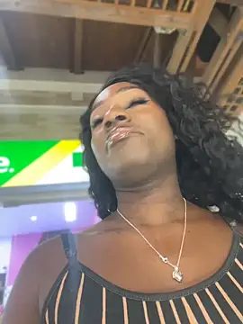 ZarahFerreira online show from 05/13/26, 11:33