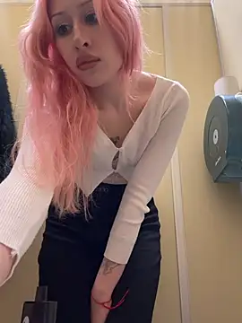 Snapshot of VelvetPulse2 chatting on 02/26/26, 05:23 VelvetPulse2 online show from 02/26/26, 05:23