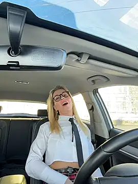 LisaMurr online show from 02/21/26, 08:48