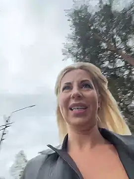 LisaMurr online show from 05/29/26, 10:24