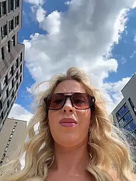 LisaMurr online show from 07/01/26, 11:12