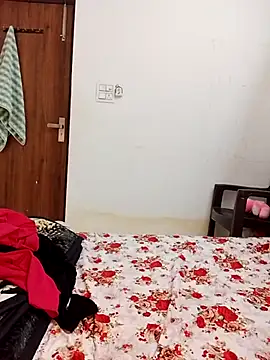 Snapshot of cute_girl_29 chatting on 03/24/26, 10:15 cute girl 29 online show from 03/24/26, 10:15