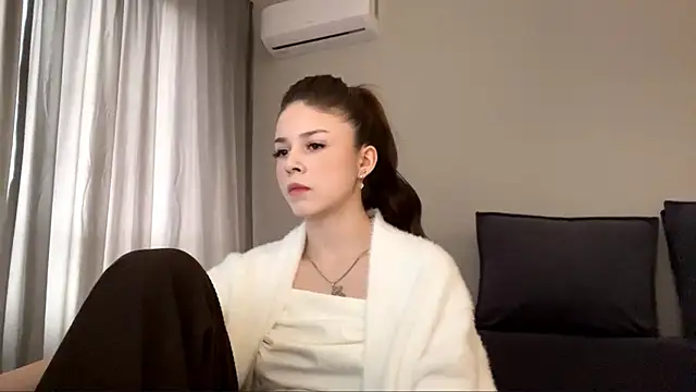 Snapshot of adelecloud chatting on 02/20/26, 08:38 adelecloud online show from 02/20/26, 08:38