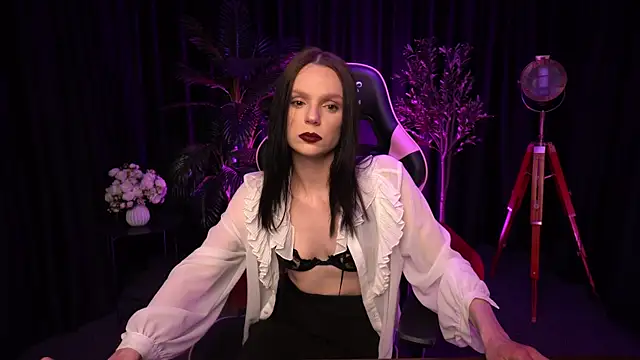 Wild Alice me online show from 04/18/26, 07:58