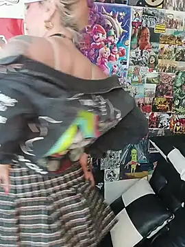 lady polka online show from 02/25/26, 05:44