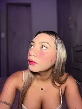 Dulce Sofi  online show from 03/20/26, 08:14