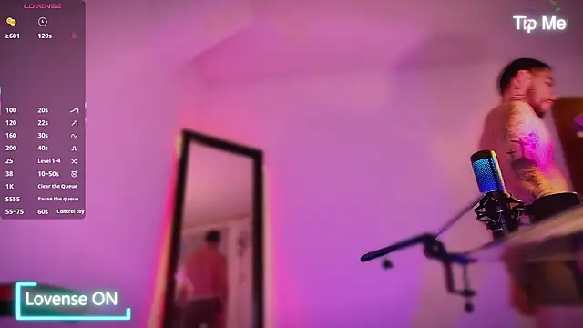 Snapshot of king_of_desire chatting on 02/25/26, 07:12 king of desire online show from 02/25/26, 07:12